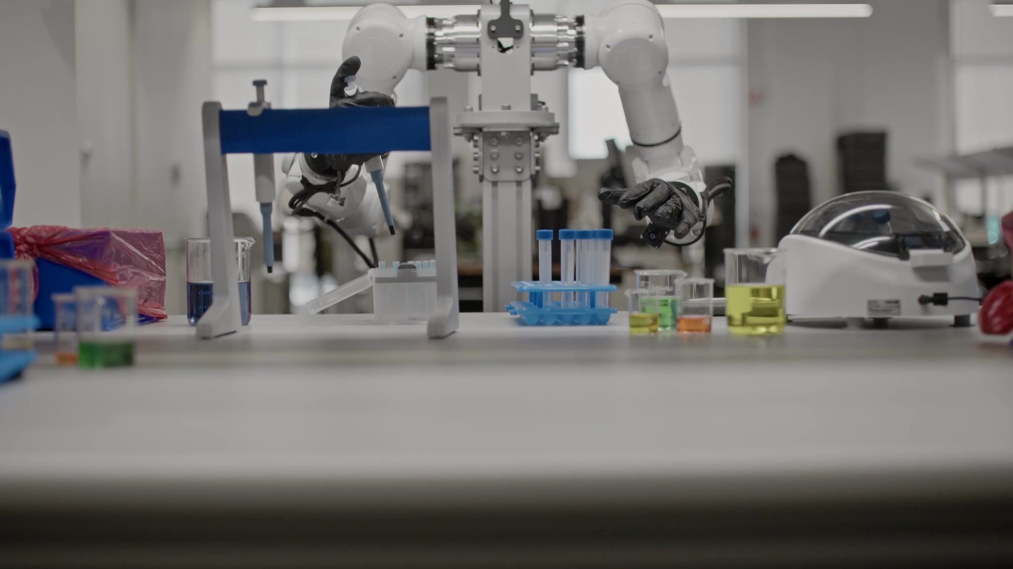 Genesis AI Debuts GENE-26.5 and a Human-Scale Robotic Hand